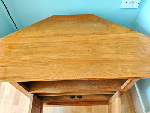 Wood corner stand unit - corner, tv
